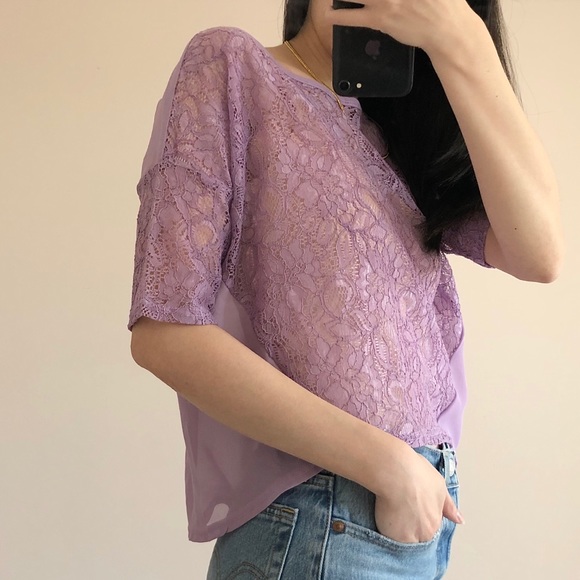 3/$20 🖤 Lavender lace chiffon blouse - Picture 2 of 7
